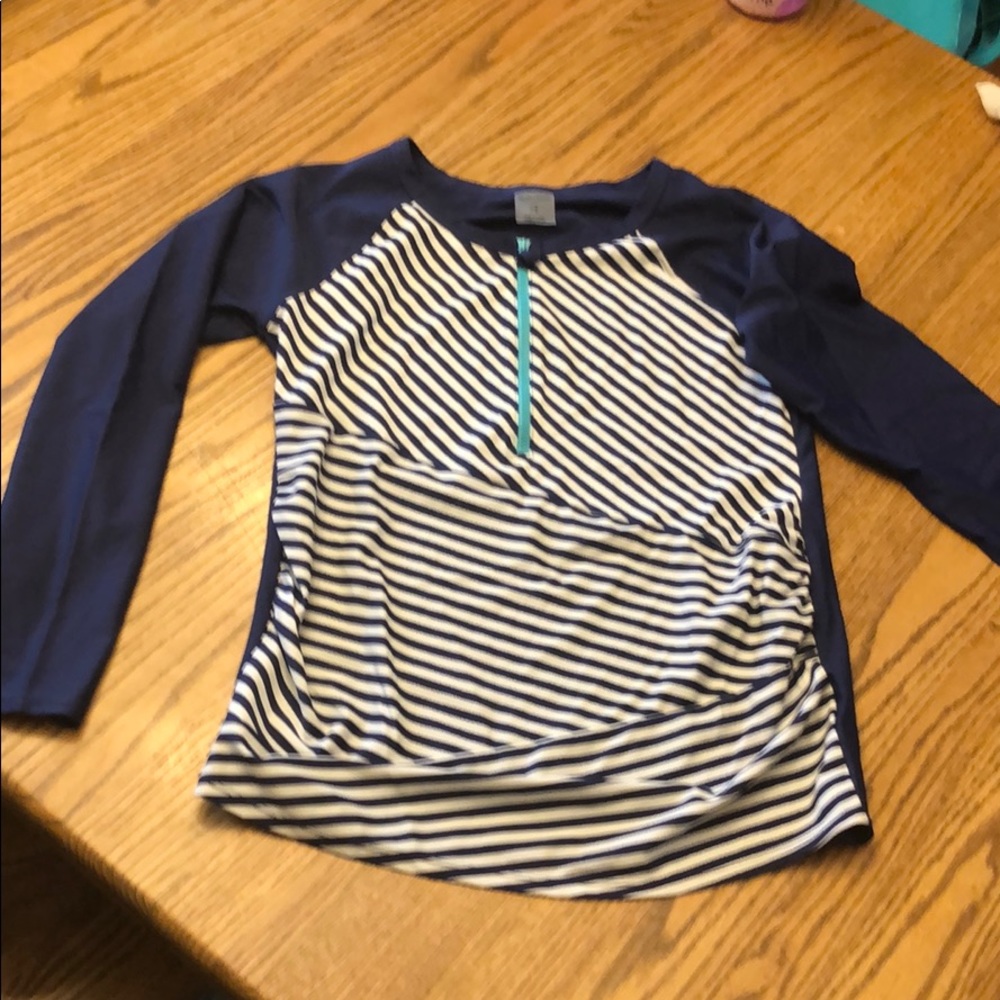 Long sleeve swim shirt